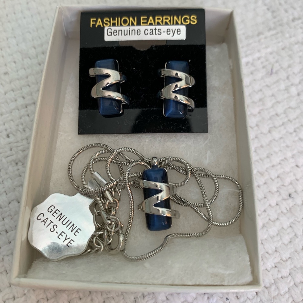 Blue Cats-Eye Earrings and Necklace